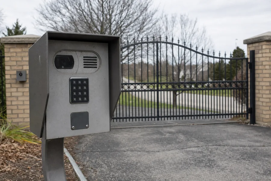 Driveway gate operator and drive hardware in Grand Junction, CO